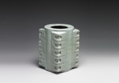 图片[2]-Cong vase with light bluish-green glaze, Guan ware, Southern Song dynasty, 12th -13th century-China Archive